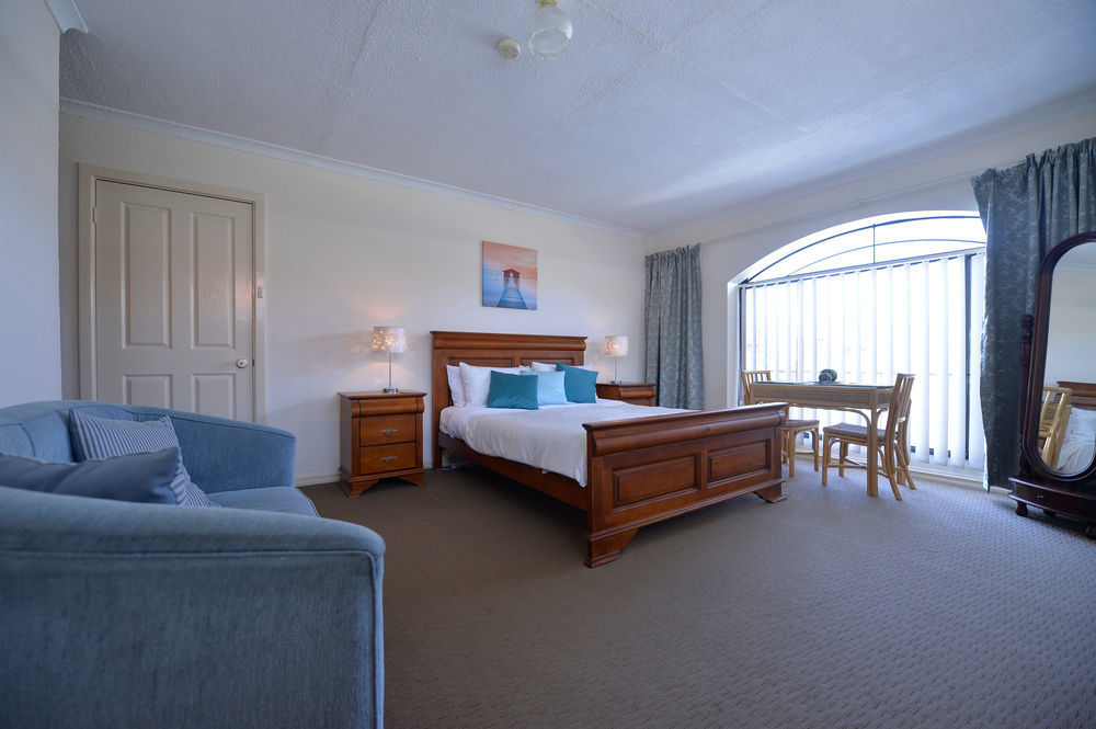 Palm Beach Guest House Rockingham Exterior foto