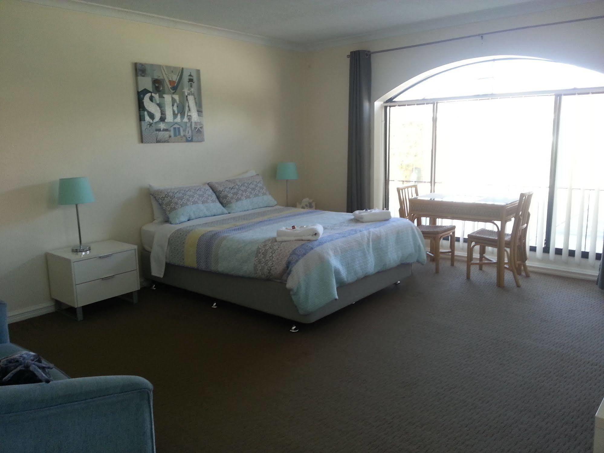 Palm Beach Guest House Rockingham Exterior foto