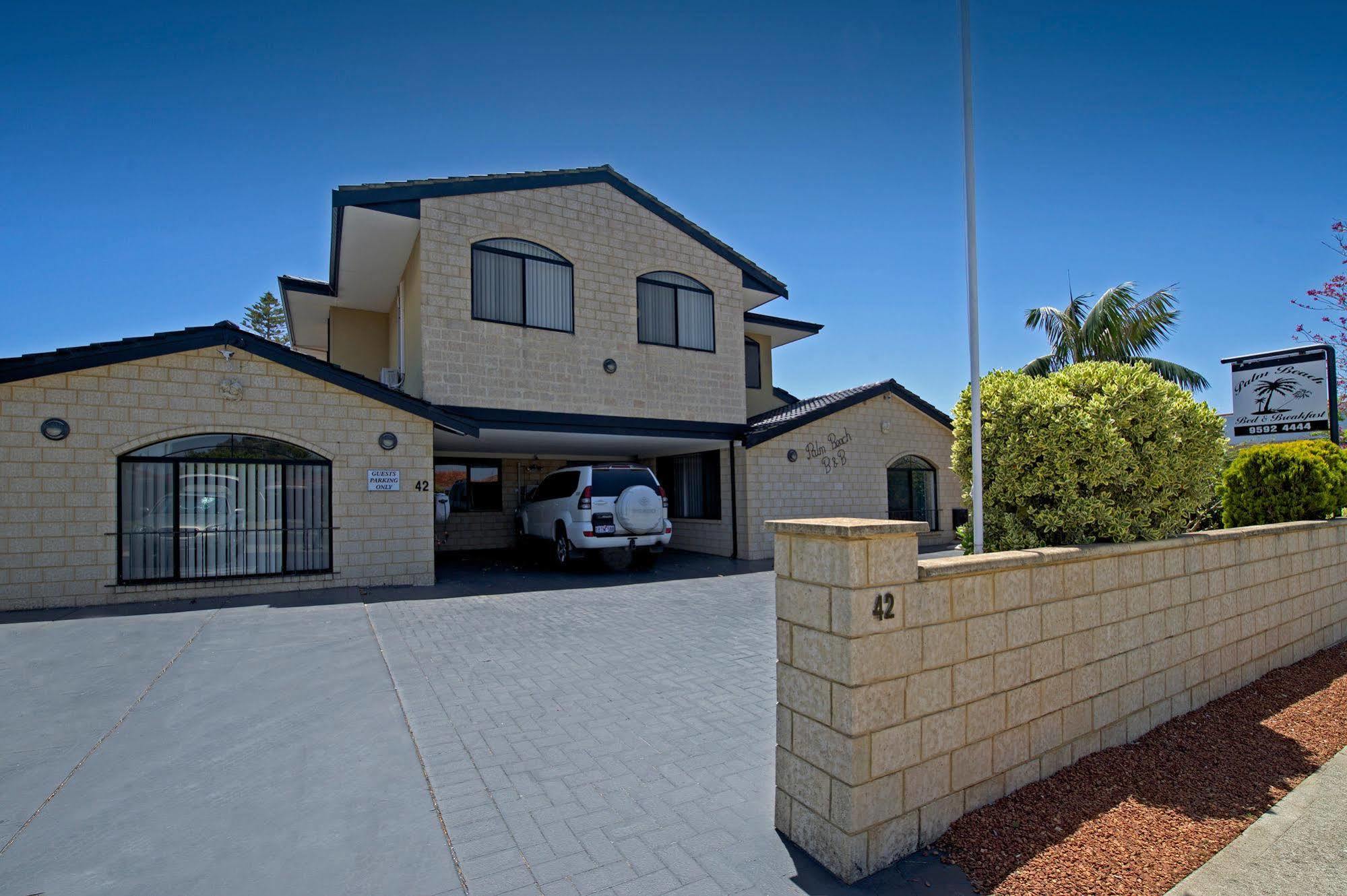 Palm Beach Guest House Rockingham Exterior foto